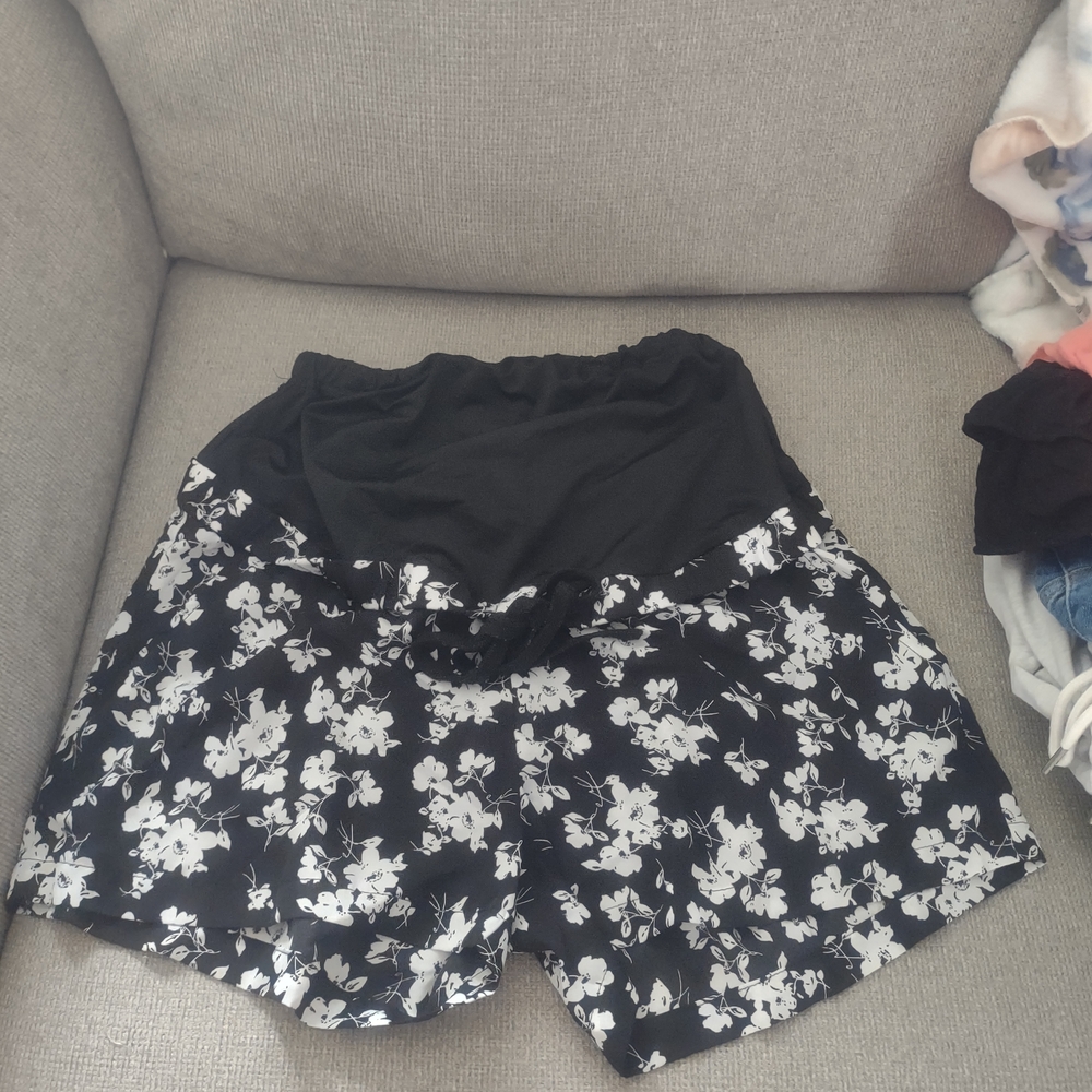 3 Pairs Of Shein Maternity Shorts